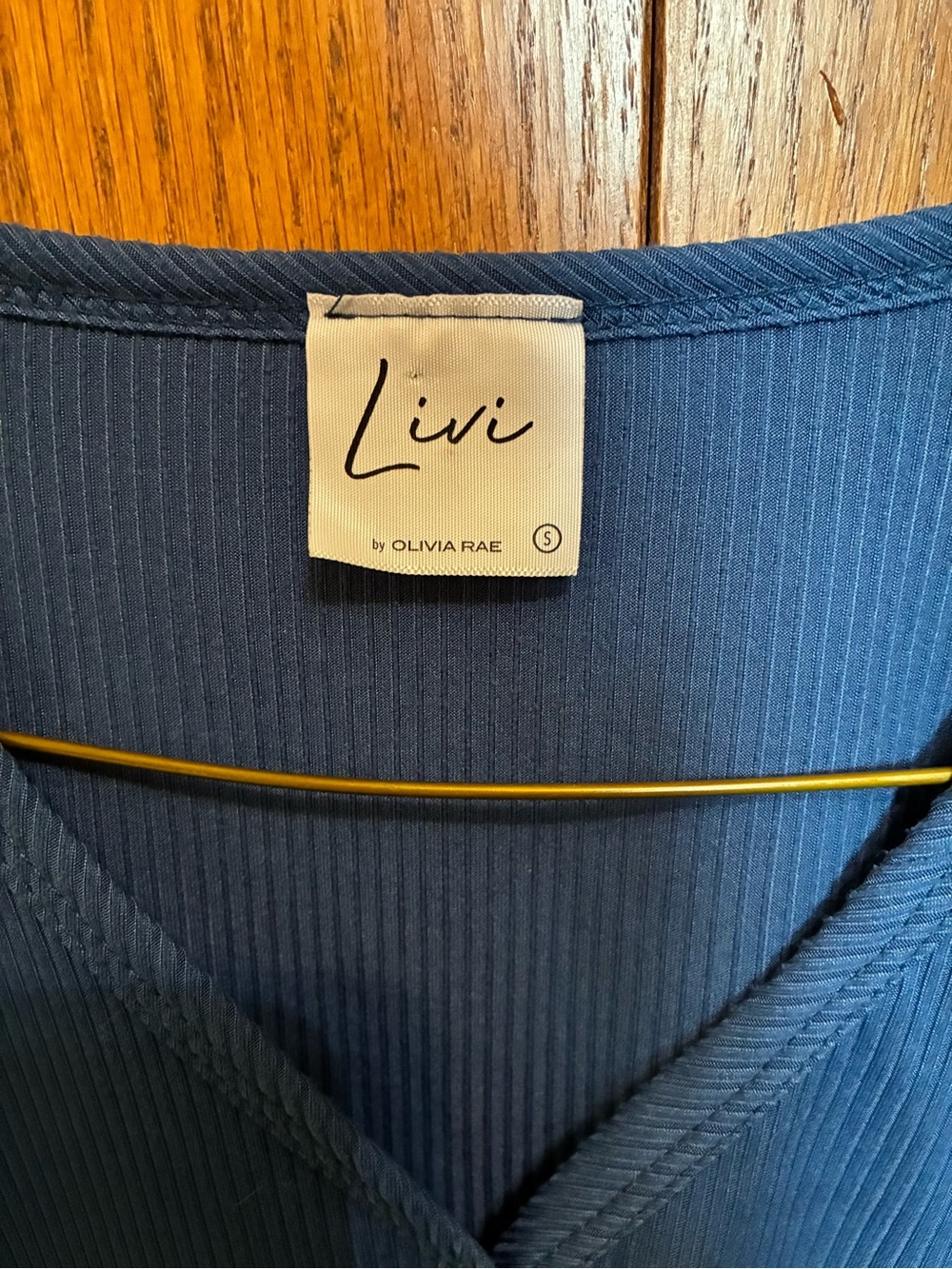 Olivia Rae Navy Ribbed V-Neck Button Top - Picture 2 of 3